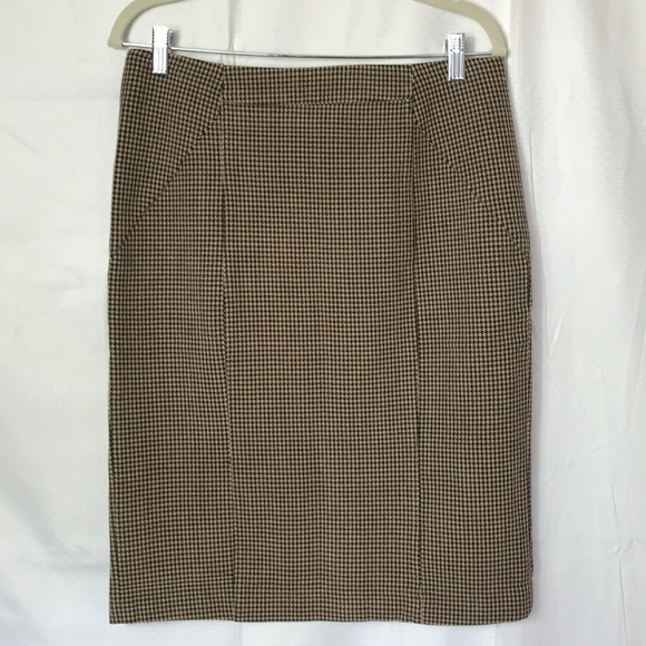 Promise Dresses & Skirts - PREMISE STUDIO SKIRT Size 8